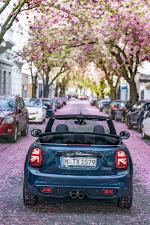 Mini Cooper S Cabrio Sidewalk 2020 года (WW)